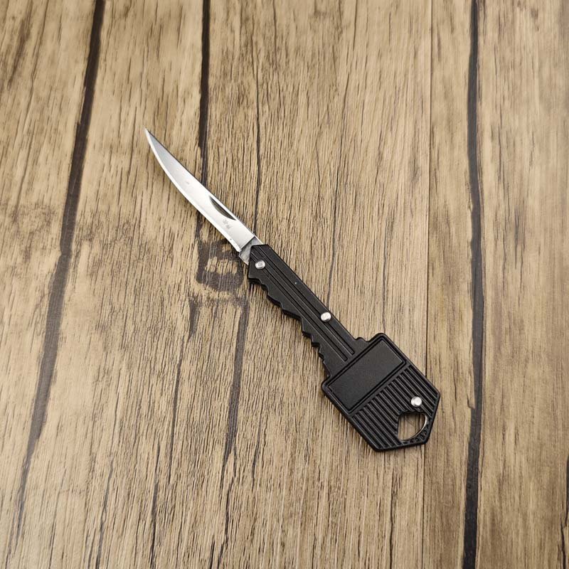 Cool Western Cowboy Keychain - CowderryKeychainsBull
