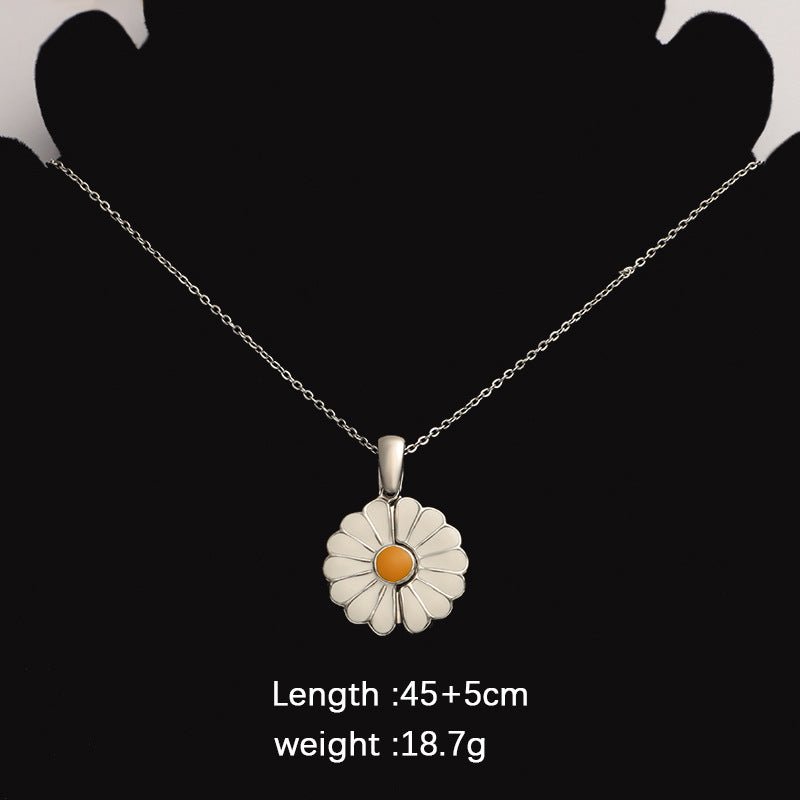 Daisy Necklace with Custom Engraving Secret Message Photo - CowderryNecklacesGold