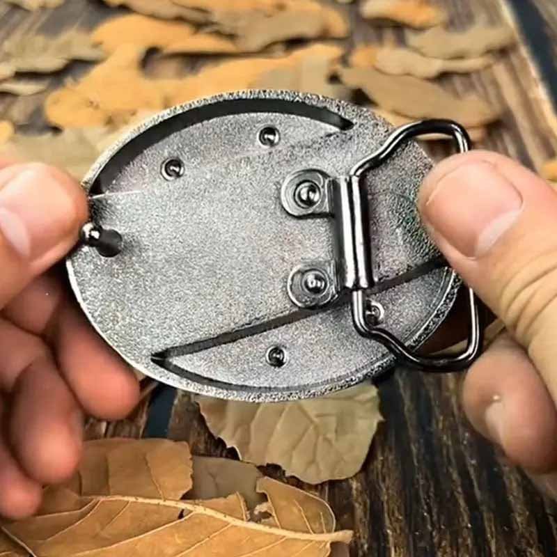 Metal Oval Cowboys Belt Buckle - CowderryBelt BuckleBull