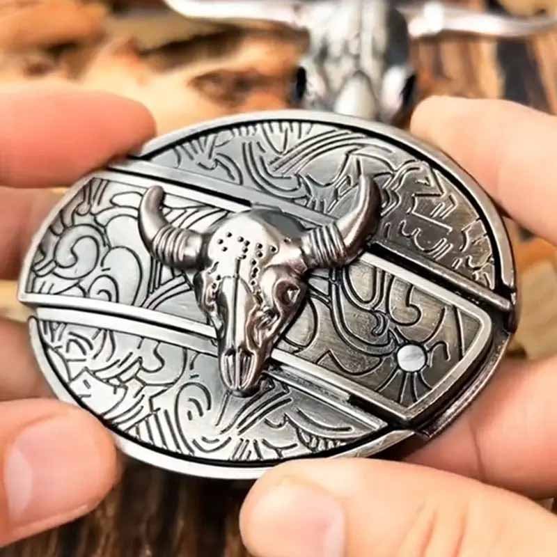 Metal Oval Cowboys Belt Buckle - CowderryBelt BuckleBull