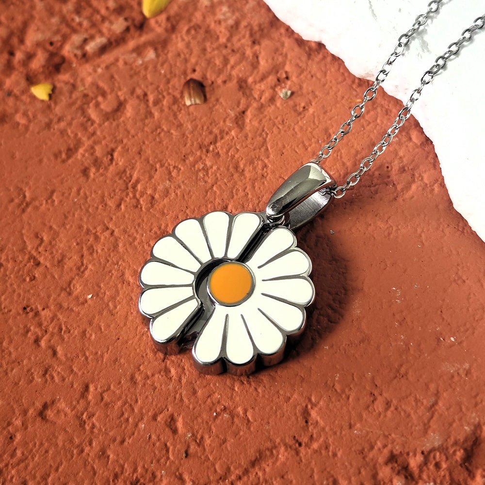 Daisy Necklace with Custom Engraving Secret Message Photo - CowderryNecklacesGold